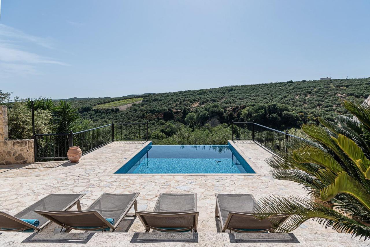 Villa Kalypso - Zentrum Holidays Crete Darmarochori エクステリア 写真